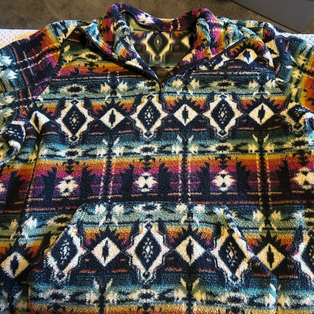 Crazy train 3x fleece/sherpa like pullover